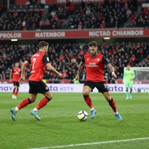 Feyenoord vs Charleroi: Cuộc đối đầu hấp dẫn trong loạt giao hữu hè